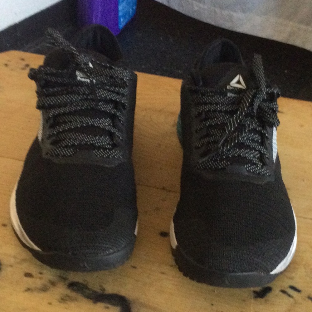 Reebok Men's Black Knit Athletic Shoes